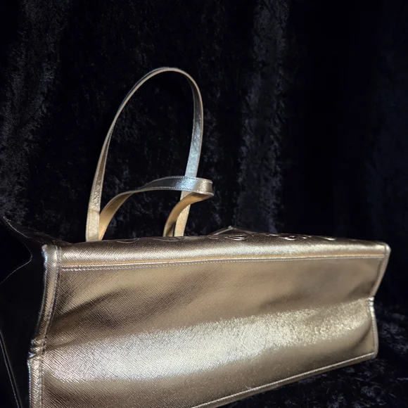 Disney Princess Bath & Body Works Gold Tote Bag Metallic Large Shopper - Picture 4 of 6